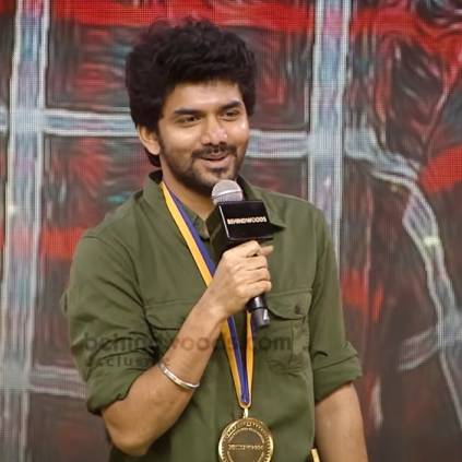 Television celebrity Kavin Epic reply while receiving Behindwoods Award