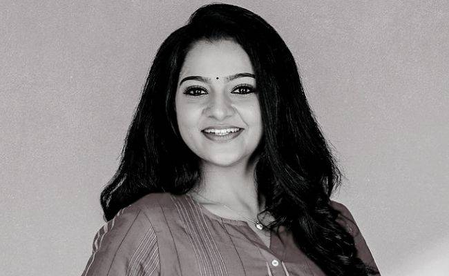 பாண்டியன் ஸ்டோர்ஸ் நடிகை சித்ரா தற்கொலை | Vijay TV Pandian Stores actress Chithu VJ passes away by suicide ft Chithra